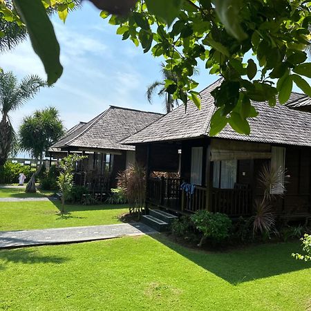 Balangan Surf Resort Jimbaran Exterior foto